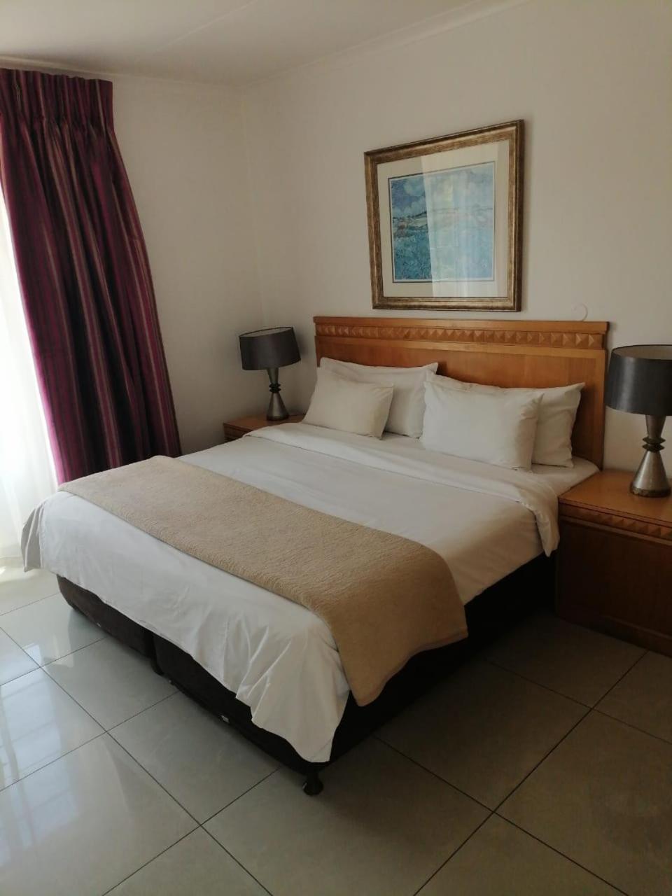 Airport Inn And Suites Edenvale Eksteriør billede