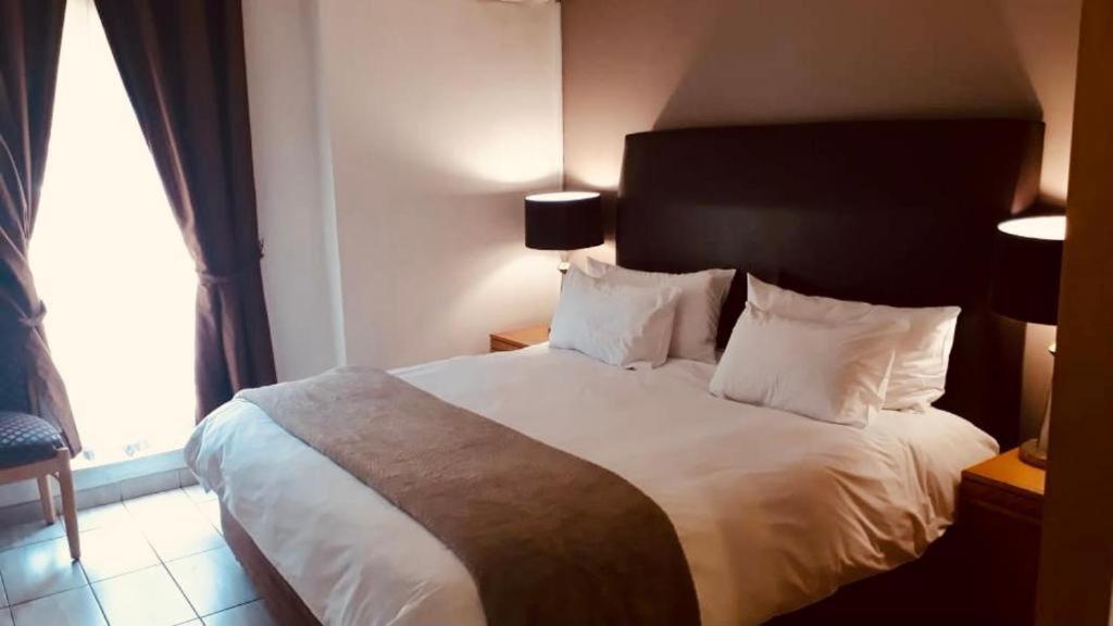 Airport Inn And Suites Edenvale Eksteriør billede