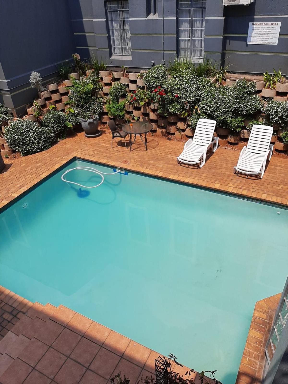 Airport Inn And Suites Edenvale Eksteriør billede