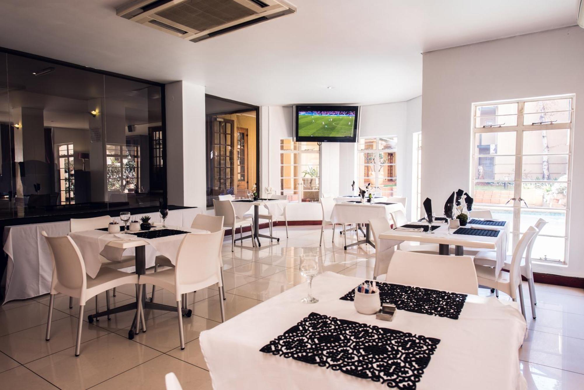 Airport Inn And Suites Edenvale Eksteriør billede